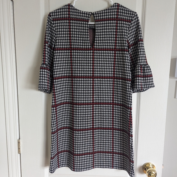 Twik dress - Picture 2 of 2